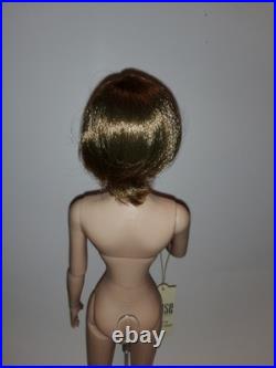 2011 Tonner Fashion Doll 16-inch So Sleek Sydney Chase Nude Doll