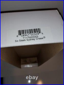 2011 Tonner Fashion Doll 16-inch So Sleek Sydney Chase Nude Doll
