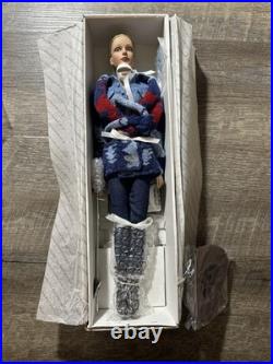 #318 Tonner Tyler Wentworth MONTANA GETAWAY SYDNEY Set TW9313 LE500 WithHorse