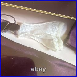 #338 2004 Tonner Tyler Wentworth Bordeaux Peignoir 16 Fashion NRFB