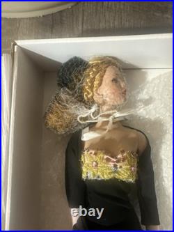 #376 Tonner 16 Tyler Wentworth Soir de Fête Fashion Doll Théâtre de la Mode