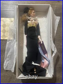 #376 Tonner 16 Tyler Wentworth Soir de Fête Fashion Doll Théâtre de la Mode