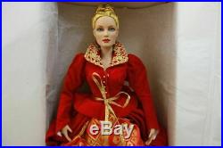 Alice In Wonderland Queen of Hearts Royal Portrait Tonner doll LE 300