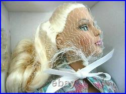 Breathtaking Ice Blue Sydney Chase Dressed Doll 16 LE 1200 NRFB INCREDIBLE
