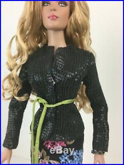 Broadway Lights Tyler New York AIDS Fund Raise Complete dressed doll Tonner