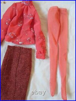 City Style Kit Tyler Wentworth Tonner Doll Outfit Pieces 2006 Coat Skirt Read