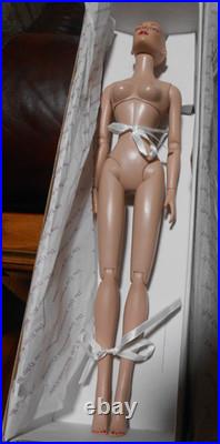Doll might be Anne Harper(Wentworth/Tonner doll, Double Take Esme, TW2301,)