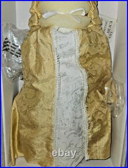 ELIZABETH SWANN COURT GOWN Keira Knightley Tonner 16 Pirates of Caribbean Doll