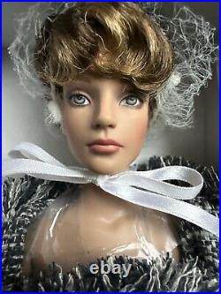 FAO Exclusive Panache Sydney Tonner Tyler Wentworth Collection Doll #TW9421 NRFB