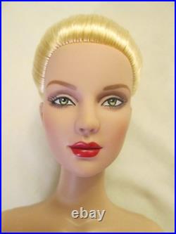 Forever Yours Ashleigh Nude Tonner Doll 100 Made 2013 Tyer Wentworth BW Body