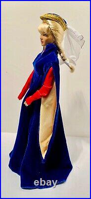 Franklin Mint Medieval Guinevere Fashion For Tyler Wentworth