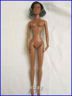 Friday Foster Basic Nude Tonner Doll 2008 BW Tyler Wentworth Body AA Parker Face