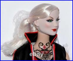 Gotham Garage Harley Quinn 16 doll Tonner BW 16 Heroic body DC Star Signed