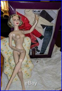 Htf TONNER White Christmas Rosemary Clooney Nude Doll & weekend retreat NIP