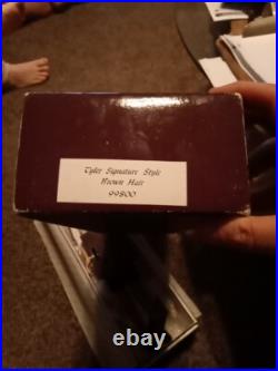 K10-67 Tyler Wentworth Collection Doll Tyler Signature Style Brown Hair #99800