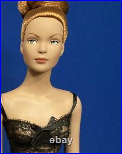 Lot of 3 Tonner RTW Tyler Wentworth Fashion dolls Saucy Glamour & Career-Minty