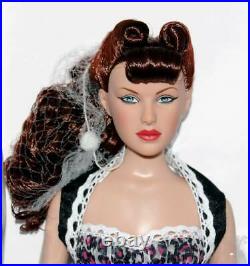Made In The Shade Maxine NRFB 2015 doll 16 Tonner ltd 200 Please read