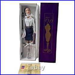 NEW IN BOX 16 Robert Tonner Tyler Wentworth Collection 2002 Signature BRUNETTE
