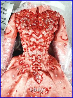 NEW Tonner Tyler Wentworth Theatre de la Mode Framboise Robe Du Grande Soir Doll