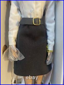 NEW Tyler Wentworth Robert Tonner Signature Style Redhead 16Fashion Doll TW0406 NEW Tyler Wentworth Robert Tonner Signature Style Redhead 16Fashion Doll TW0406