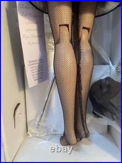 NEW Tyler Wentworth Robert Tonner Signature Style Redhead 16Fashion Doll TW0406 NEW Tyler Wentworth Robert Tonner Signature Style Redhead 16Fashion Doll TW0406