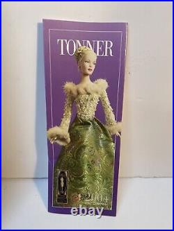 NEW Tyler Wentworth Robert Tonner Signature Style Redhead 16Fashion Doll TW0406 NEW Tyler Wentworth Robert Tonner Signature Style Redhead 16Fashion Doll TW0406