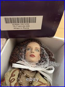 NRFB Robert Tonner Tyler Wentworth When In Rome 2005 Sydney Chase 16 Doll NRFB Robert Tonner Tyler Wentworth When In Rome 2005 Sydney Chase 16 Doll