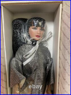 NRFB TONNER DOLL Tyler Wentworth Stark Moderne Kit LE500 NRFB TONNER DOLL Tyler Wentworth Stark Moderne Kit LE500