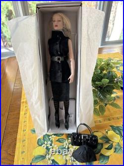 NRFB Tonner Tyler Wentworth Bryant Park Tyler LE HTF 16 Doll & Accessories NRFB Tonner Tyler Wentworth Bryant Park Tyler LE HTF 16 Doll & Accessories