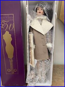 New! 16 Robert Tonner Tyler Wentworth The Look of Luxe Doll Rare