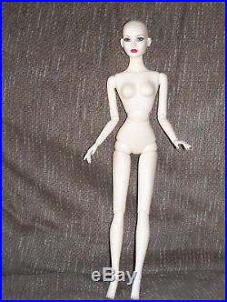 Nude Bald Resin Tonner Tyler Wentworth Lady G Doll