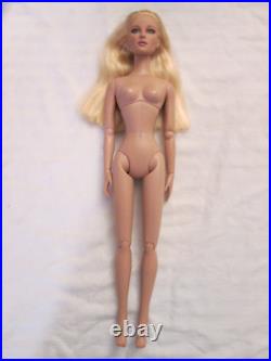 Nude Repainted Au Naturale Ashleigh Blonde Tonner 16 Doll BW Tyler Body