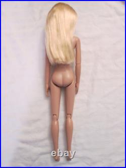 Nude Repainted Au Naturale Ashleigh Blonde Tonner 16 Doll BW Tyler Body