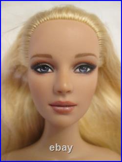 Nude Repainted Au Naturale Ashleigh Blonde Tonner 16 Doll BW Tyler Body
