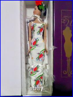 Pristine Tyler TROPICO white bright colours truly NFRB 2003 TONNER DOLL