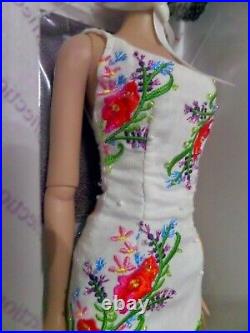 Pristine Tyler TROPICO white bright colours truly NFRB 2003 TONNER DOLL