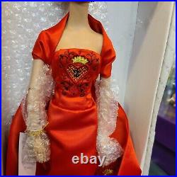 QUEEN OF HEARTS TYLER WENTWORTH 16 Tonner Open Box Dressed Fashion Doll TW9201