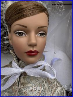 RARE Tonner Tyler Wentworth Ski Retreat 16 Doll T5-TWDD-05 NRFB Complete 2005