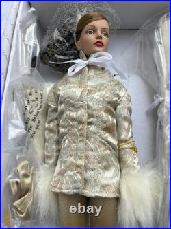RARE Tonner Tyler Wentworth Ski Retreat 16 Doll T5-TWDD-05 NRFB Complete 2005
