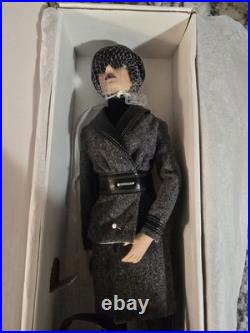 Rare Tyler Wentworth Pulp Fiction Sydney Tonner Doll 16 & Outfit