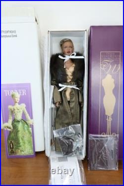 Robert Tonner 16 Fashion Doll SUMPTUOUS ESME Tyler Wentworth in Box p