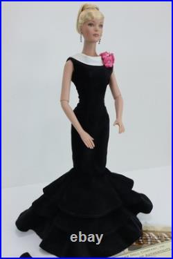 Robert Tonner 16 Fashion Doll Tyler Wentworth Manhattan Nights p