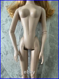 Robert Tonner 16 Red Hair Tyler Wentworth Doll © 2001 Nude Fashion Doll Robert Tonner 16 Red Hair Tyler Wentworth Doll © 2001 Nude Fashion Doll