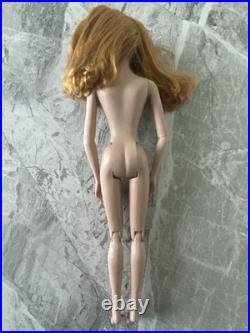 Robert Tonner 16 Red Hair Tyler Wentworth Doll © 2001 Nude Fashion Doll Robert Tonner 16 Red Hair Tyler Wentworth Doll © 2001 Nude Fashion Doll
