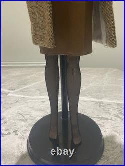 Robert Tonner 16 Tyler Wentworth City Tweed Doll Brown Hair Fashion