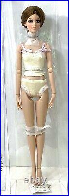 Robert Tonner 2012 Cami Basic Convention Special New NRFB