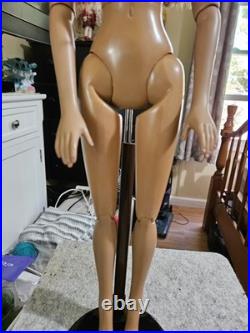 Robert Tonner 22 Inch American Model Doll Blonde
