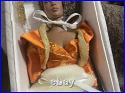 Robert Tonner Amber Esme Glow In Sunset Gown. 16 Fashion doll