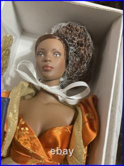 Robert Tonner Amber Esme Glow In Sunset Gown. 16 Fashion doll
