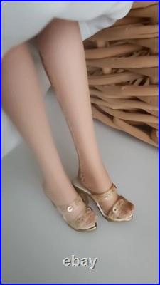 Robert Tonner Fashion Doll-1999-Unboxed-Red Hair/Blue Eyes, 16 Sydney